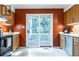 15 VALLEYVIEW LANE - 16