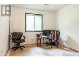 15 VALLEYVIEW LANE - 23