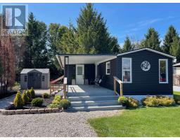 4 STARBOARD - 77719 BLUEWATER HIGHWAY - 1