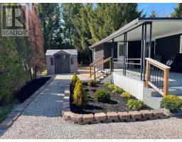 4 STARBOARD - 77719 BLUEWATER HIGHWAY - 2