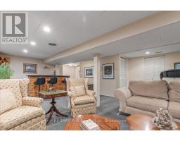 8 ETHEL COURT - 35