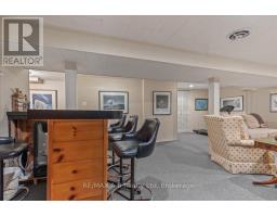 8 ETHEL COURT - 36