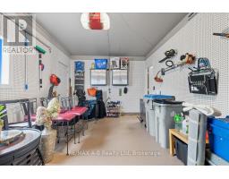 8 ETHEL COURT - 38