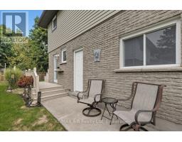 8 ETHEL COURT - 39