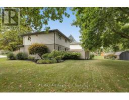 8 ETHEL COURT - 44