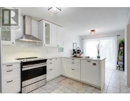 430 BRUNSWICK STREET N - 13
