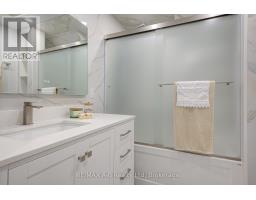 430 BRUNSWICK STREET N - 38