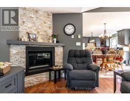 4303 119 HIGHWAY - 10