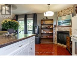 4303 119 HIGHWAY - 27