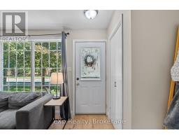 286 DUFFERIN STREET - 1