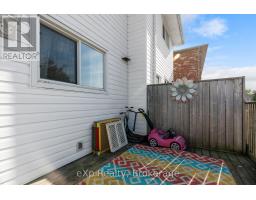 286 DUFFERIN STREET - 23