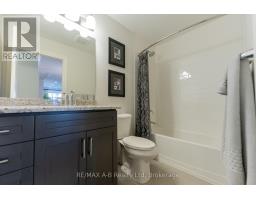 111 - 255 JOHN STREET N - 16