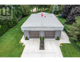 111 HURON ROAD - 36