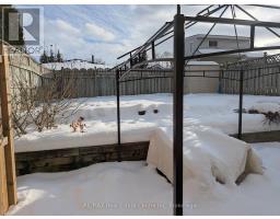 1014A VANIER AVENUE - 4