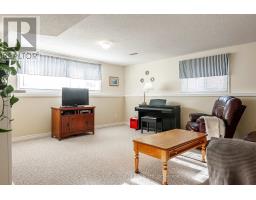 187 BLENHEIM COURT - 10