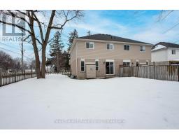 1A MAXWELL STREET - 25