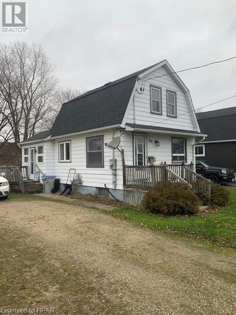 205 ALBERT Avenue N, Listowel