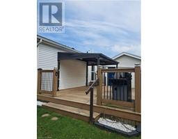 454 RICHARD Crescent - 11