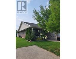 97 REDFORD Drive - 2