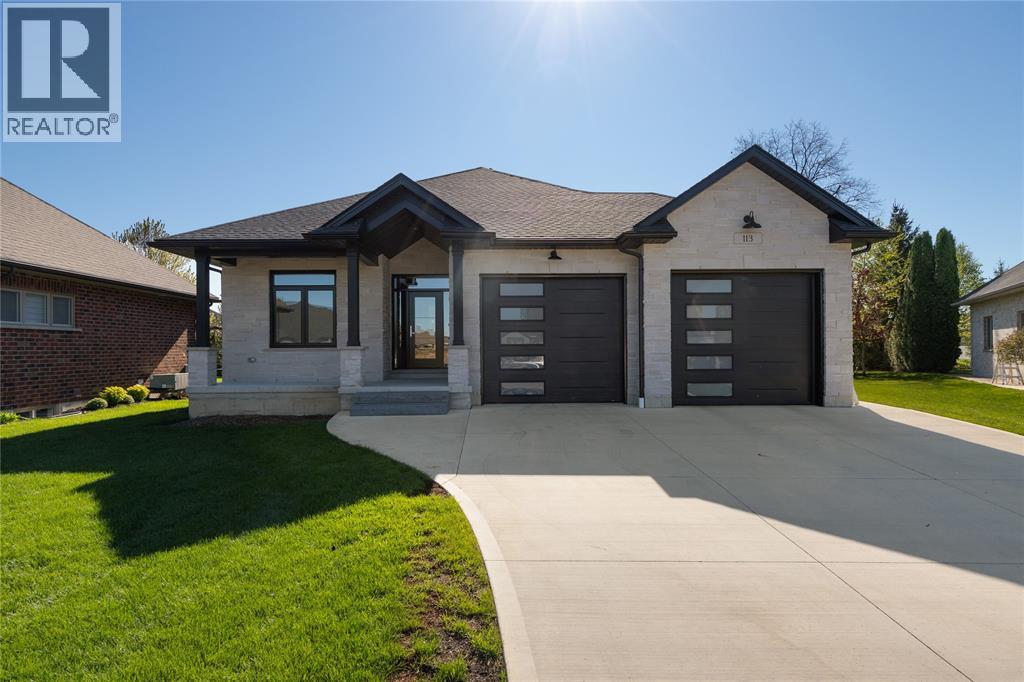 113 MACDONALD STREET, Lambton Shores