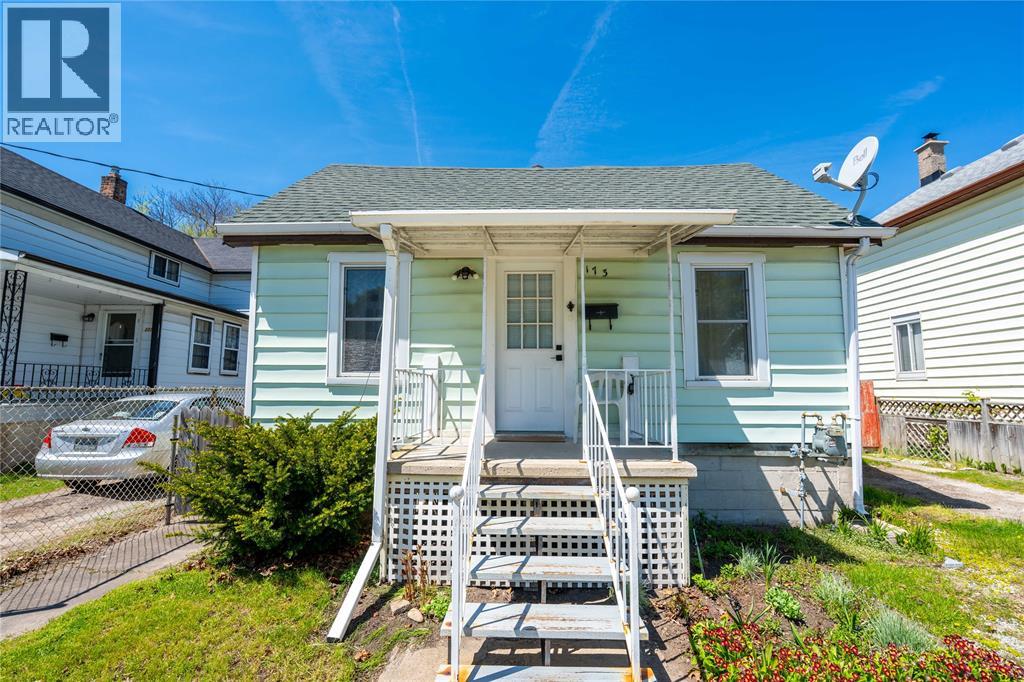 173 COTTERBURY STREET, Sarnia