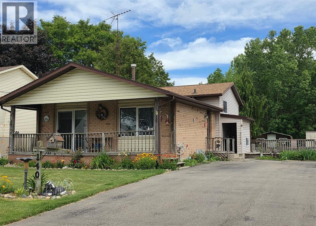 140 Main STREET, St Clair