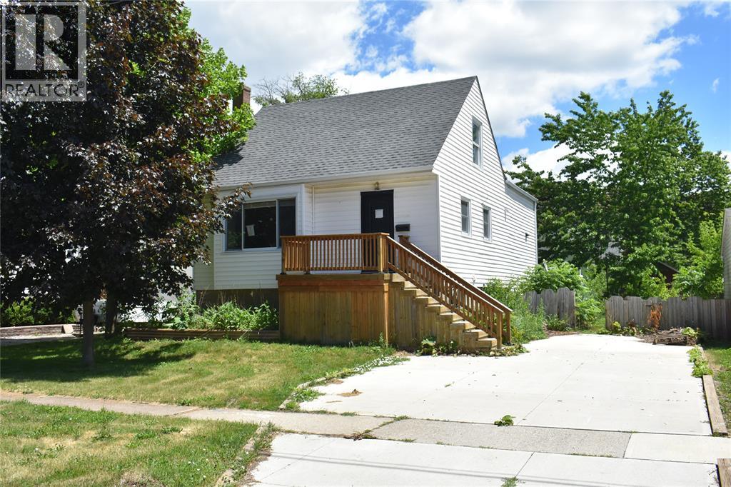 782 KEMBER AVENUE, Sarnia