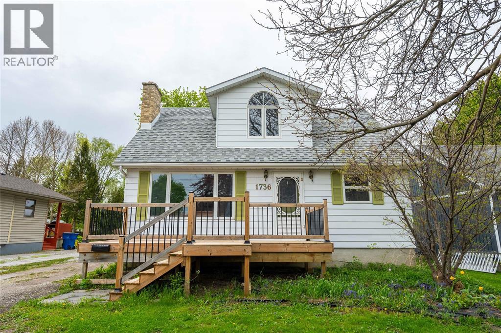 1736 DUFFERIN AVENUE, Wallaceburg