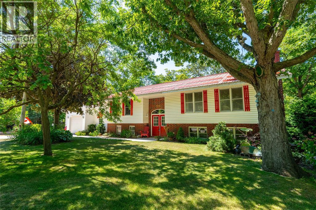 9952 POWELL ROAD, Lambton Shores