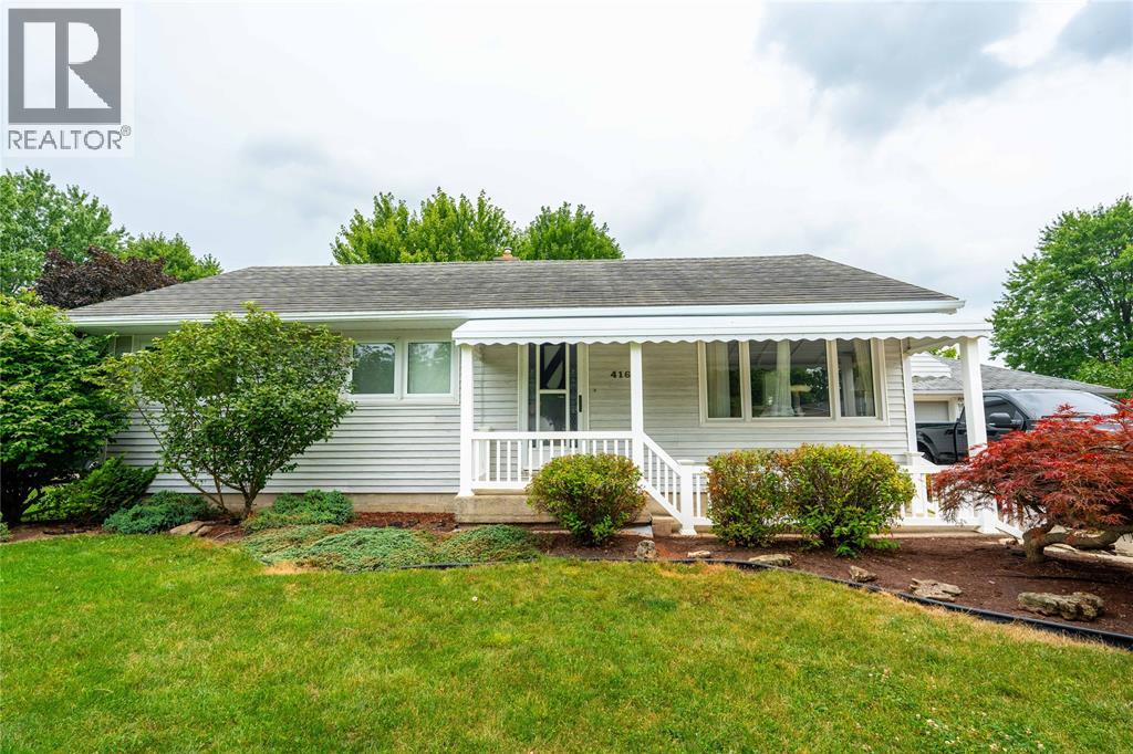 416 IGNATIEFNA STREET, Petrolia