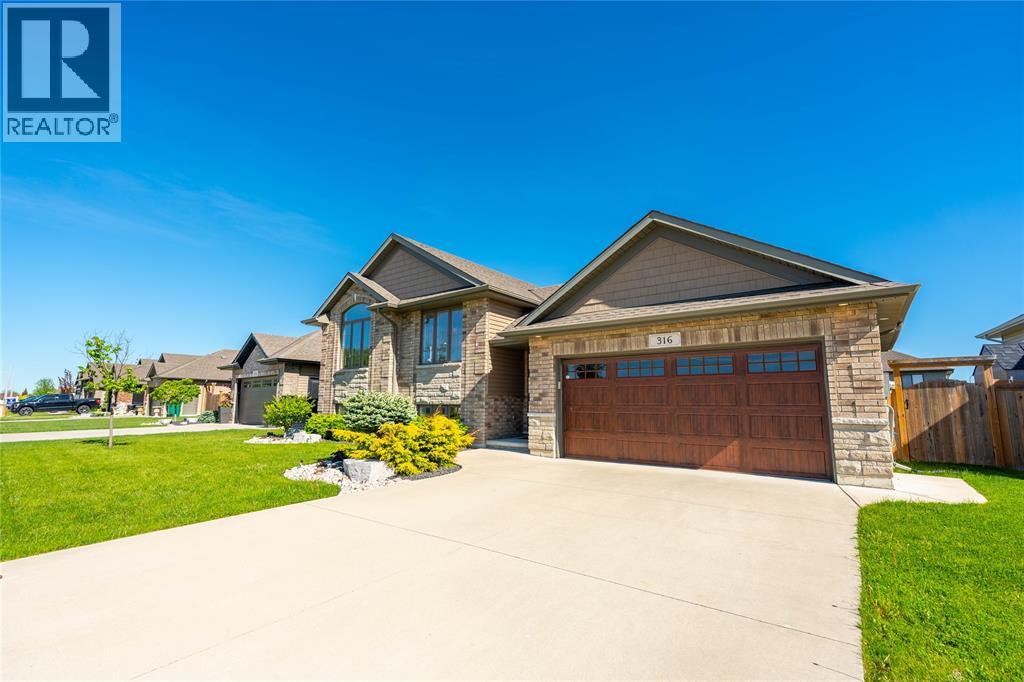316 LEXINGTON BOULEVARD, St Clair