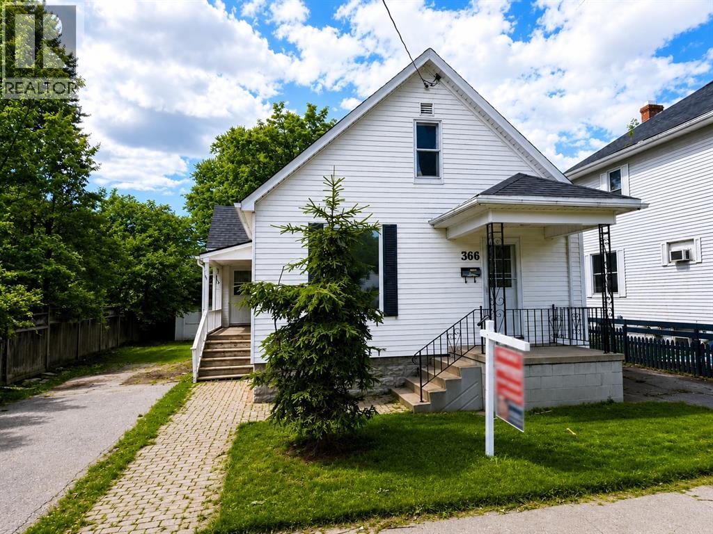 366 Cromwell STREET, Sarnia