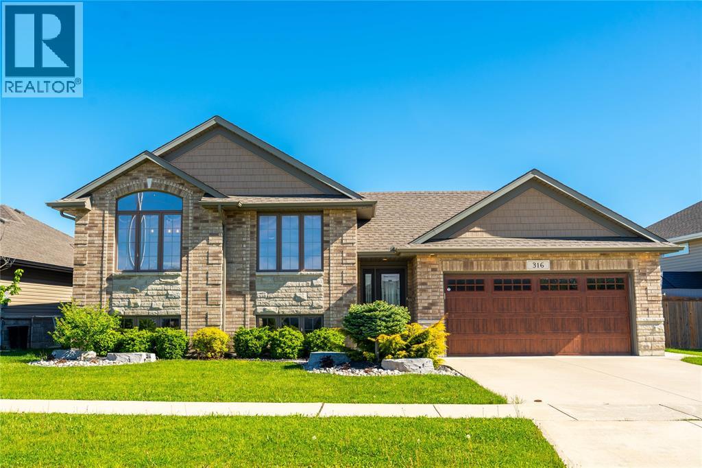 316 LEXINGTON BOULEVARD, St Clair