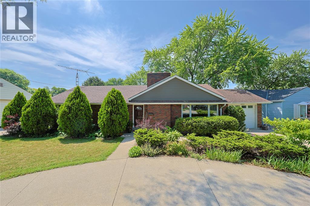 1023 London ROAD, Sarnia