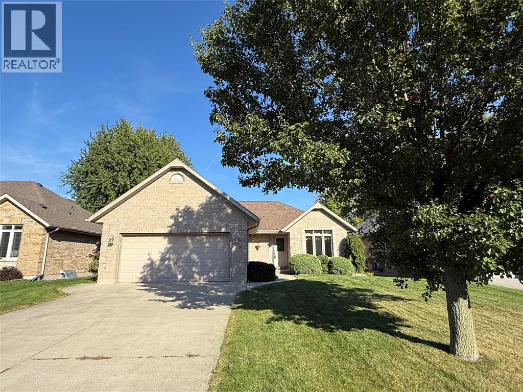 126 STATHIS BOULEVARD, Sarnia
