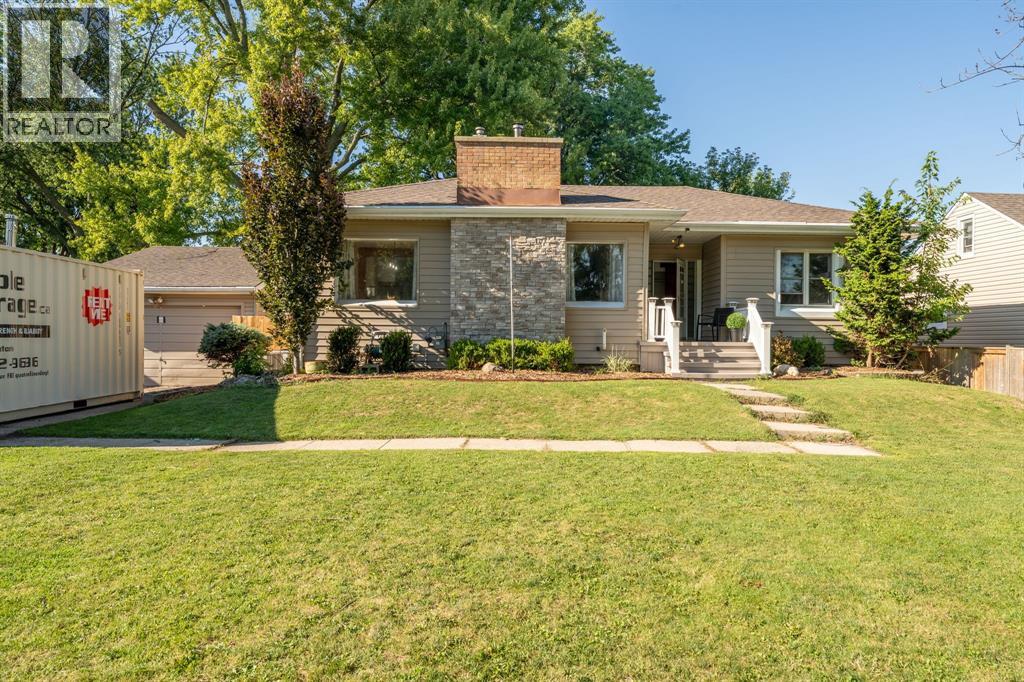 730 TALFOURD STREET, Sarnia