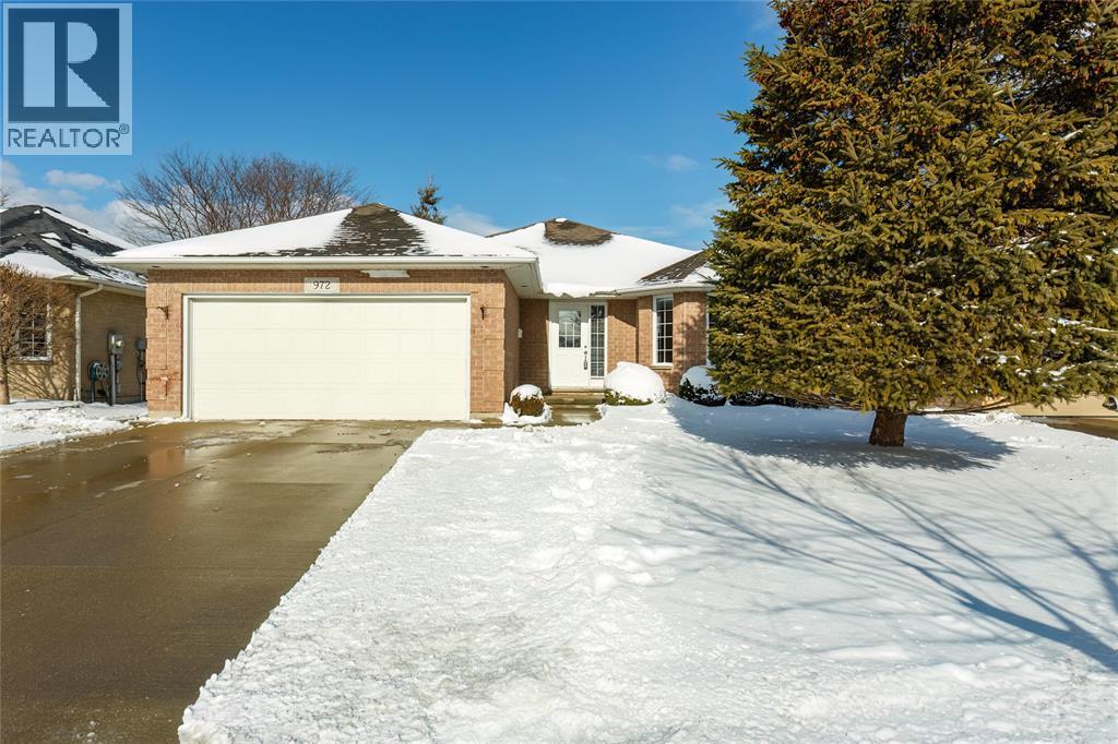 972 ROSEDALE AVENUE, Sarnia