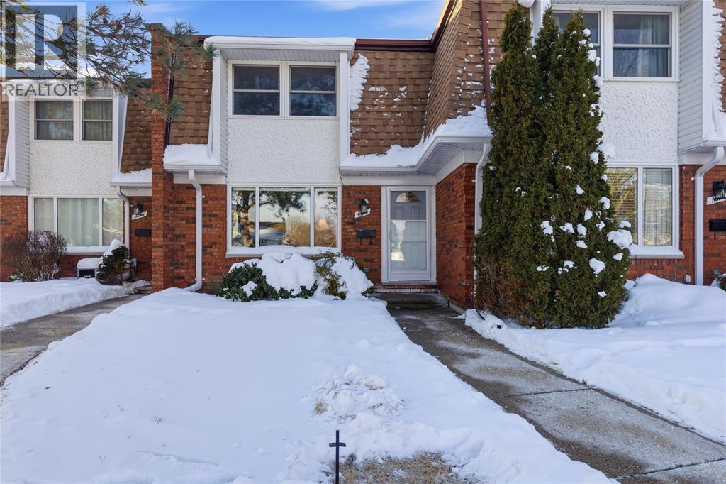 1023 Salisbury STREET UnitNo. 8, Sarnia