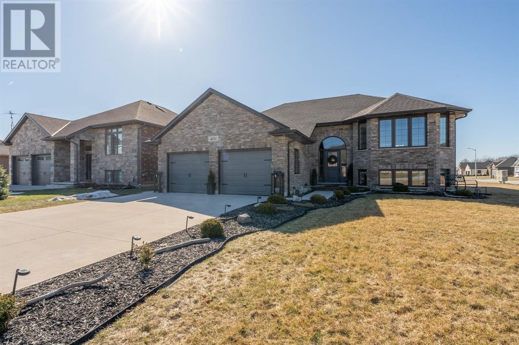 4011 ENGLEHART DRIVE, Petrolia