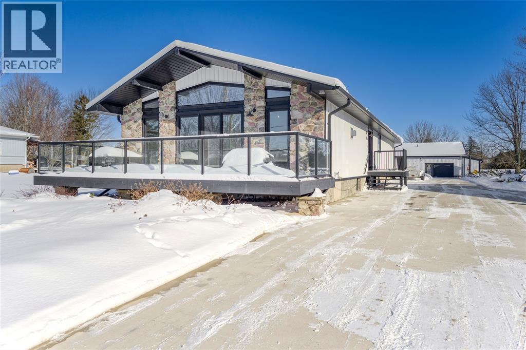 747 Broadway STREET, Plympton-Wyoming