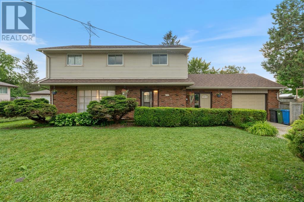 582 NIAGARA STREET, Plympton-Wyoming