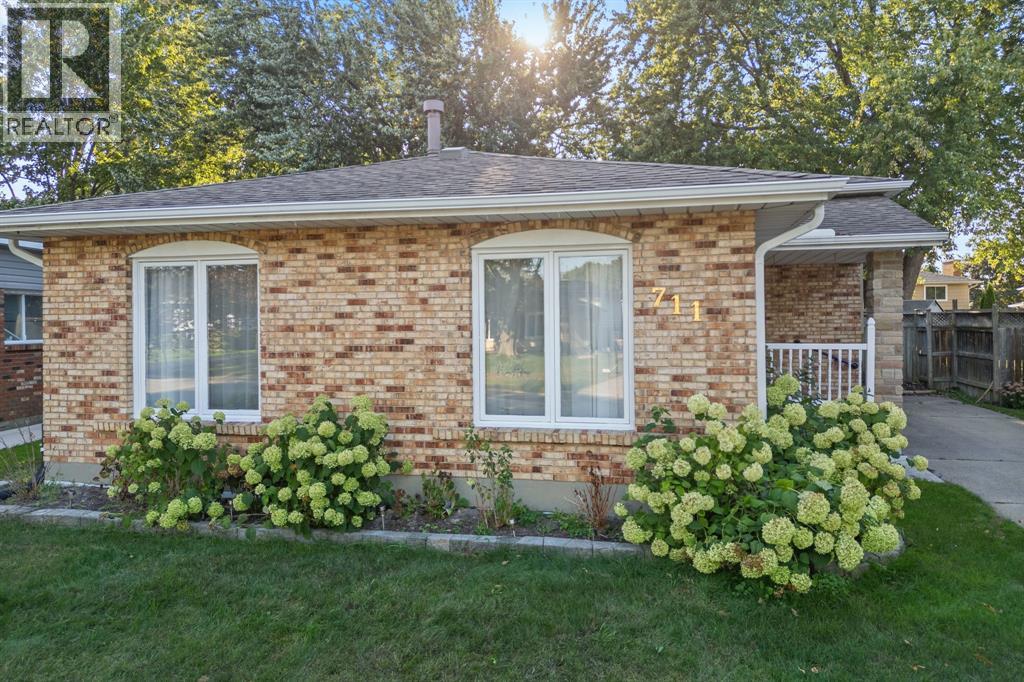711 Frost COURT, Sarnia