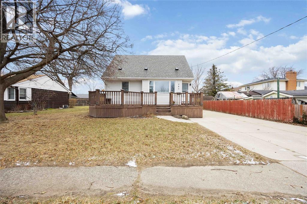 763 CLAXTON AVENUE, Sarnia