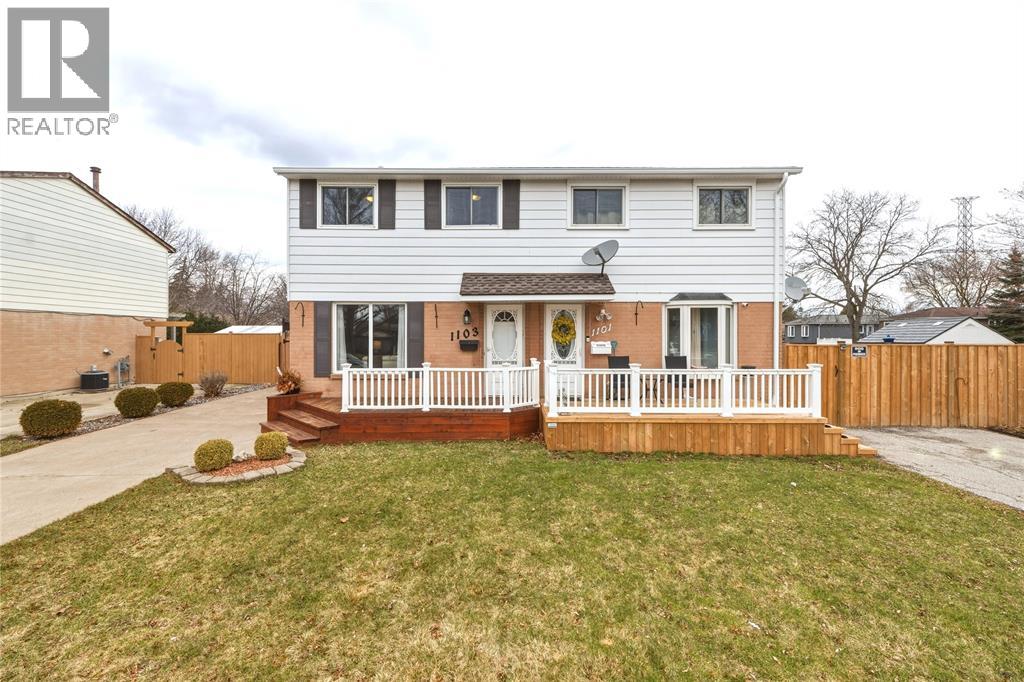 1103 CARDIFF COURT, Sarnia