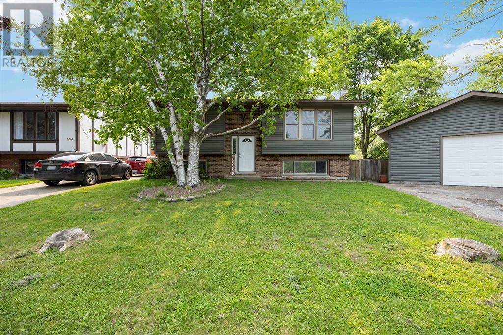 536 TOM STREET, Petrolia