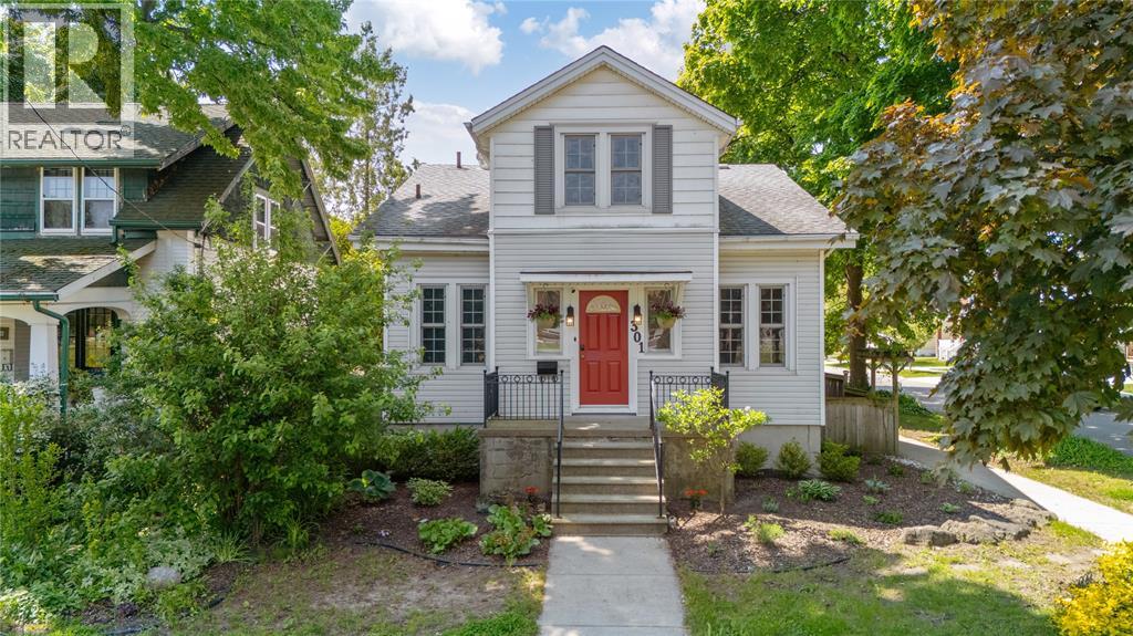 301 TALFOURD STREET, Sarnia