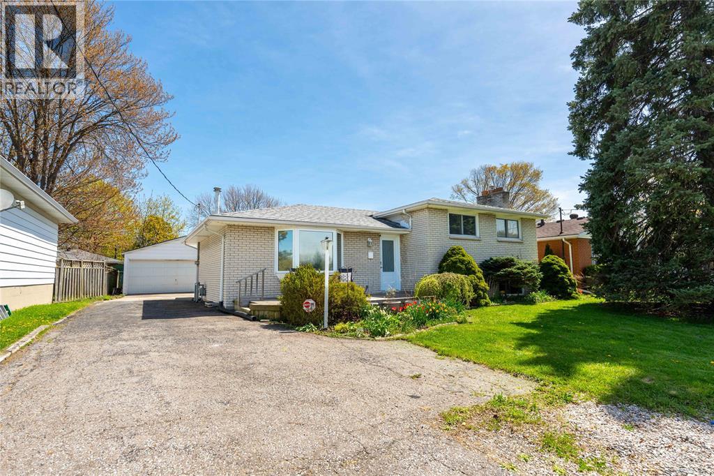 354 BENTINCK STREET, St Clair