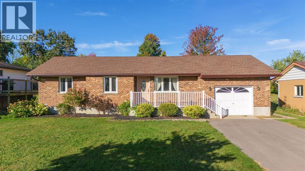 3317 River STREET, Brooke-Alvinston