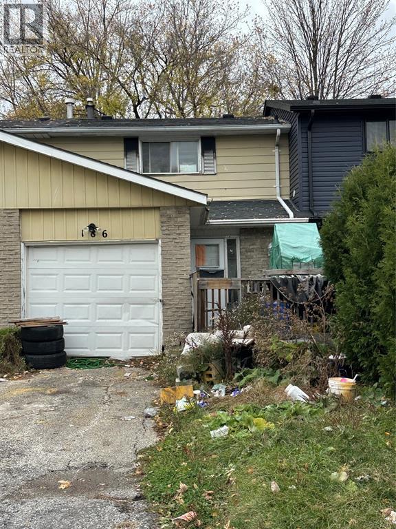 186 BEDFORD CRESCENT, Sarnia