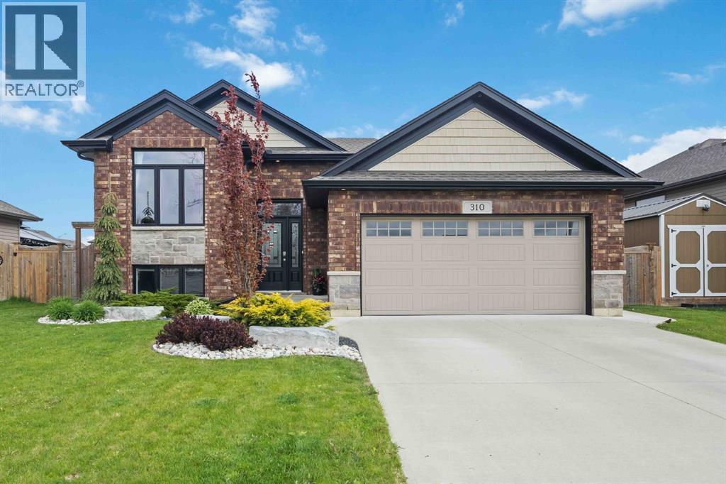 310 LEXINGTON BOULEVARD, St Clair